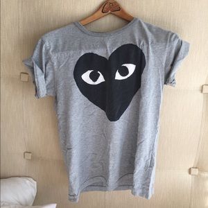 Comme Des Garçons PLAY grey t shirt CDG
